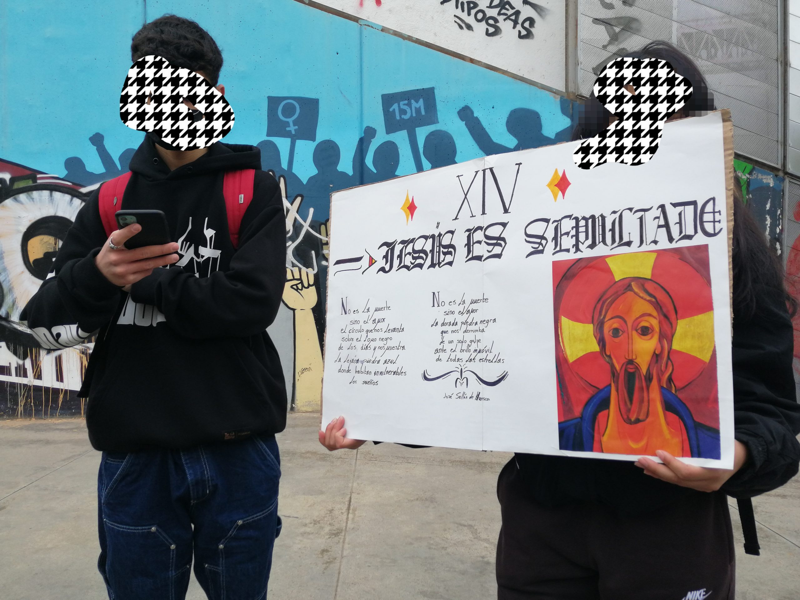 ‘Vía Crucis actualizado’ en clase de Religión